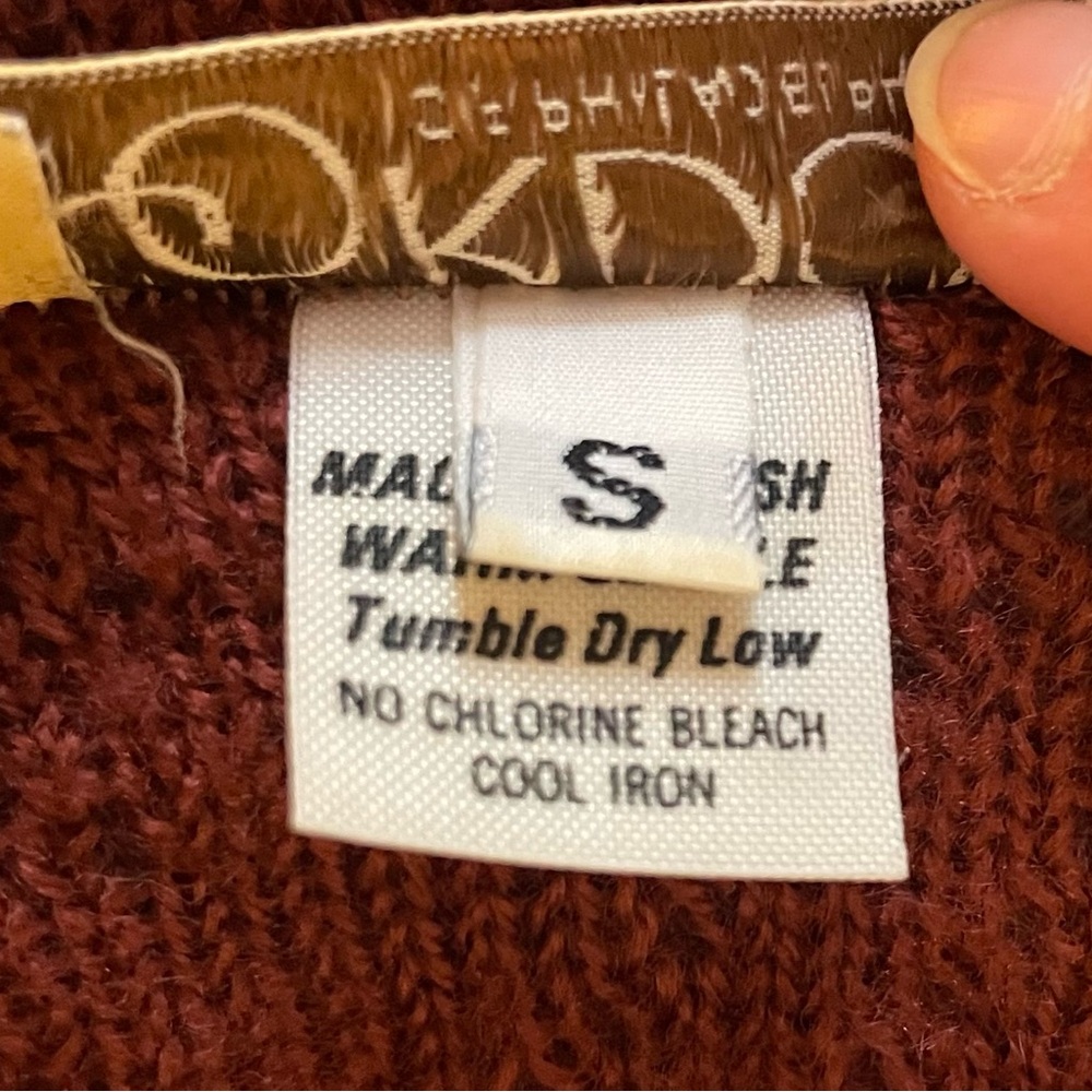Burgundy Ruffle Neck Sweater - Picture 6 of 7